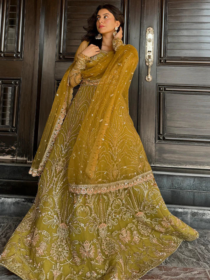 Epoque | Avanti Wedding Formals | Mehru Nisa - Hoorain Designer Wear - Pakistani Ladies Branded Stitched Clothes in United Kingdom, United states, CA and Australia