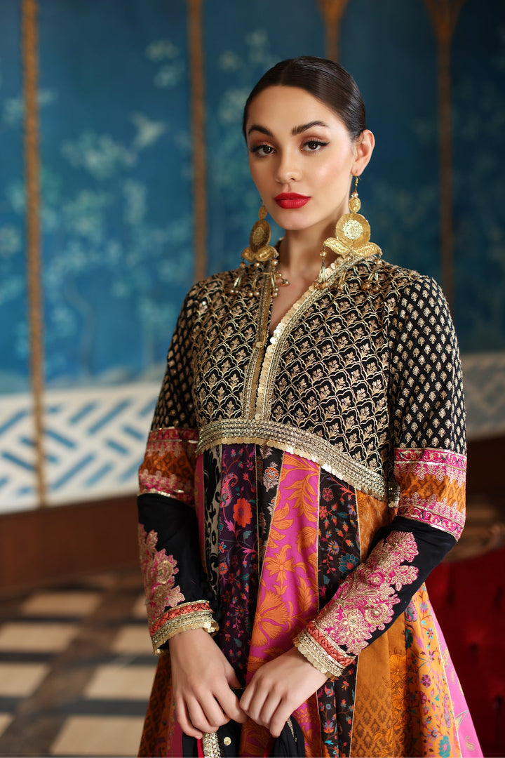 Mina Kashif | Festive Lawn | Misty - Hoorain Designer Wear - Pakistani Ladies Branded Stitched Clothes in United Kingdom, United states, CA and Australia