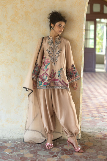 Zainab Chottani | Summer Edition 26 | Mocha Dusk