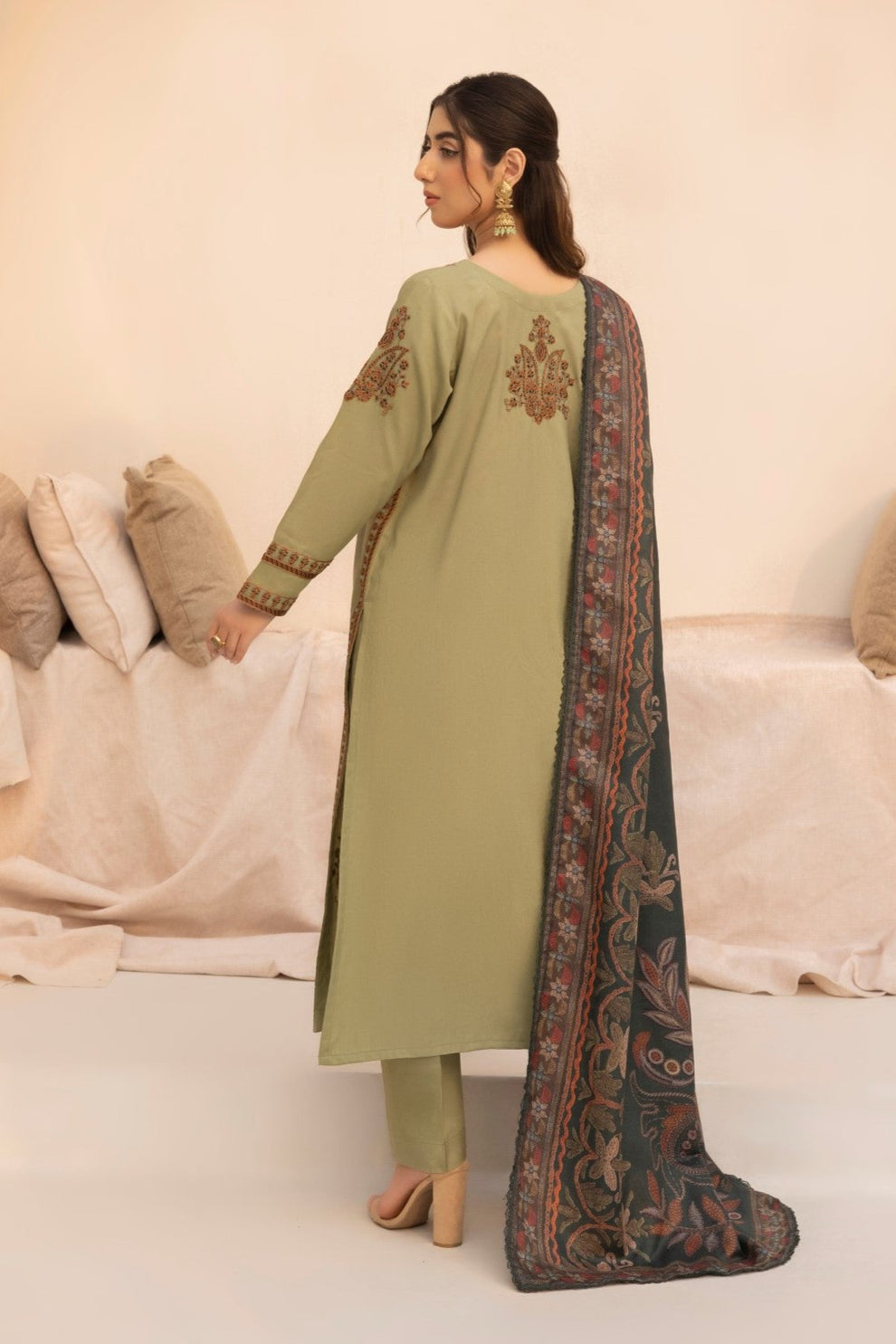 Mohagni | Winter Collection | MWD-09