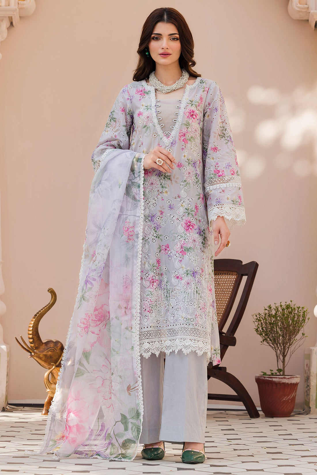 Motifz | Amal Luxury Lawn | 4625 - Pakistani Clothes for women, in United Kingdom and United States