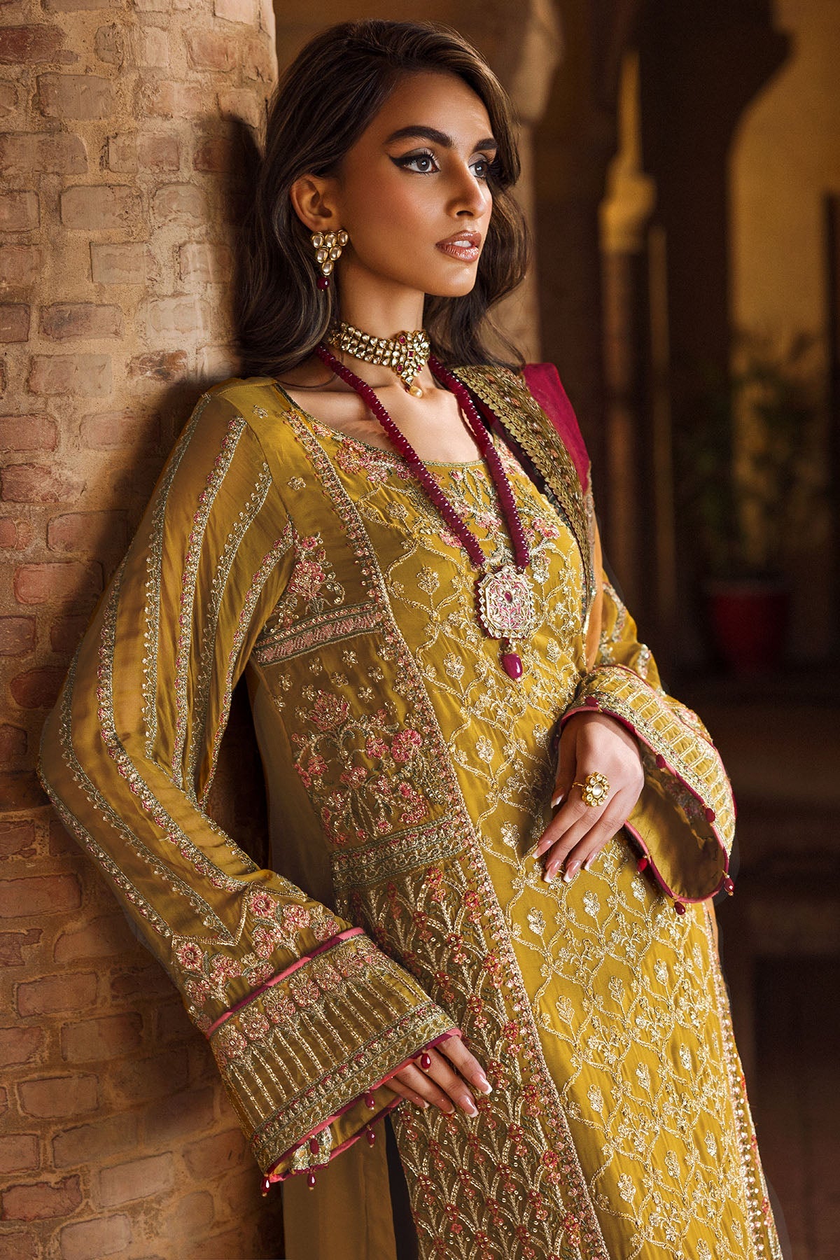 Embroidered Crinkle Chiffon Sleeves 0.67 M The Largest Luxury Canadianinsider Store Embroidered Crinkle Chiffon Sleeves 0.67 M The Largest Luxury Canadianinsider Store