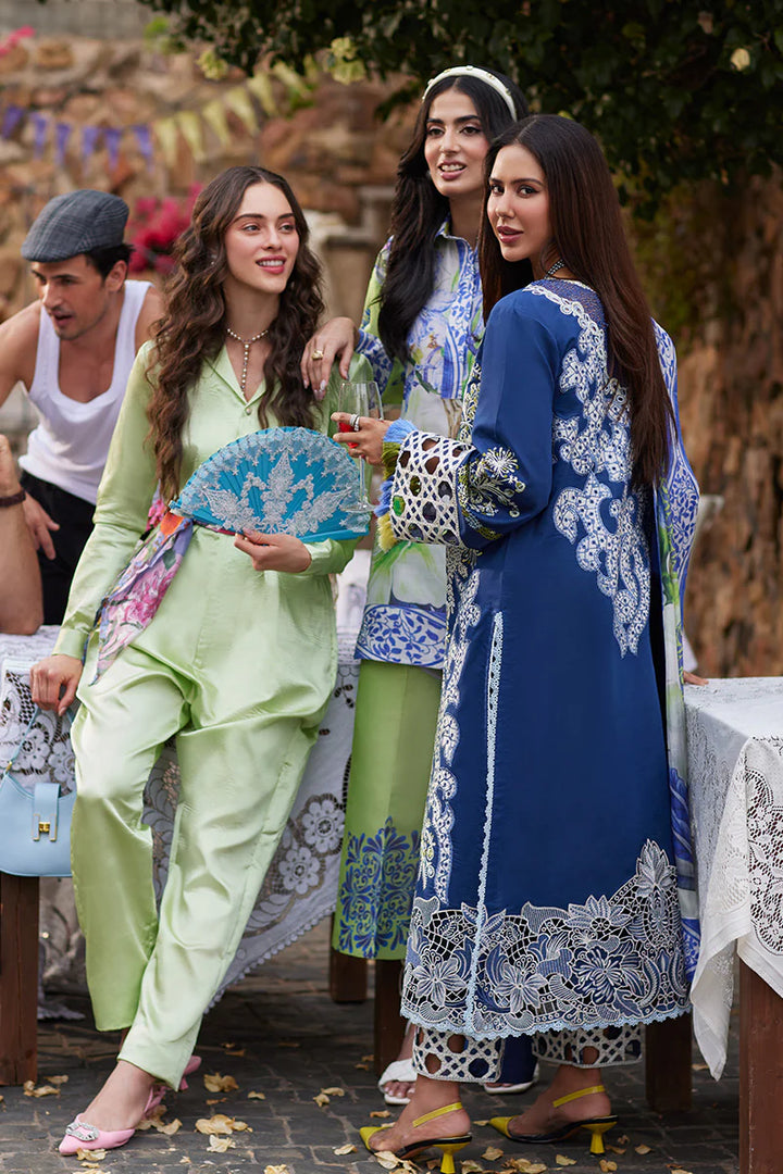 Mushq | Te Amo Luxury Lawn 24 | MODENA MAGIC - Hoorain Designer Wear - Pakistani Ladies Branded Stitched Clothes in United Kingdom, United states, CA and Australia