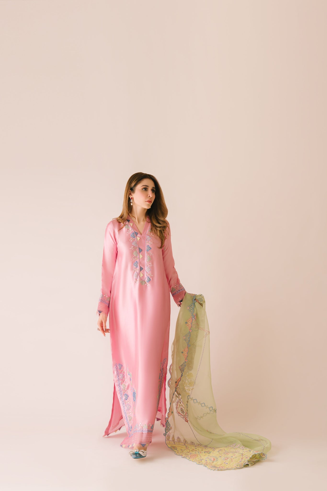 Sammy K | Aadat Festive Edition |Spray Rose