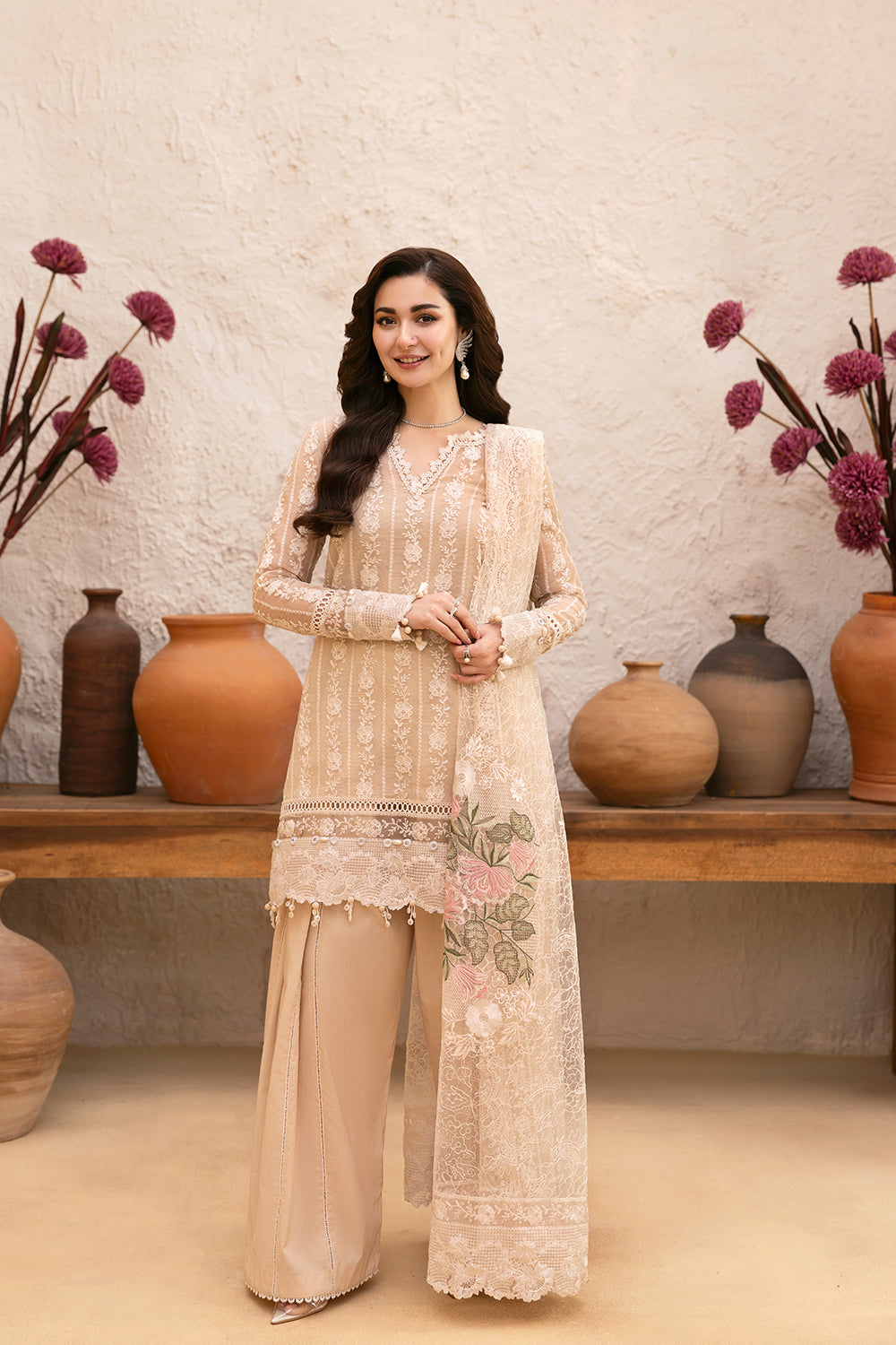 Saira Rizwan | Luxury Lawn 25 | MADONNA-SRL25-08