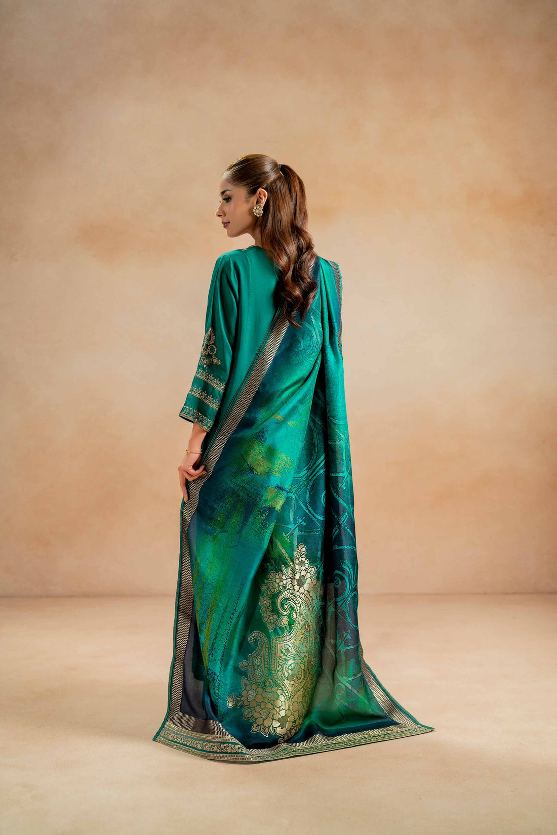 Nishat Linen | Luxury Collection 2024 |   42308021