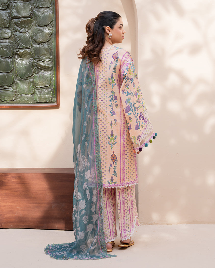 Roheenaz | Summer in Bloom | Rosewood Bloom