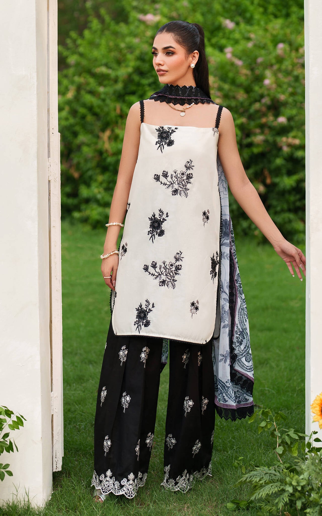 Asifa and Nabeel | Eden Cambric 25 | Pearl Whisper ECU25-04