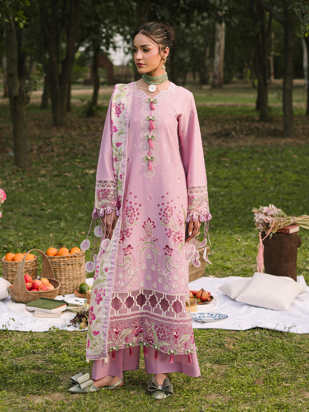 Mahnur | Dahlia Luxury Lawn 25 | Rosa