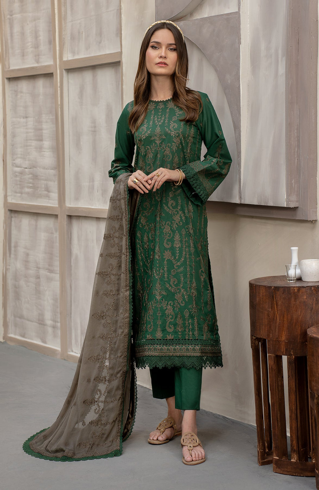 Zarif | Festive Lawn | ZFL 06 LIVIA - Pakistani Clothes for women, in United Kingdom and United States