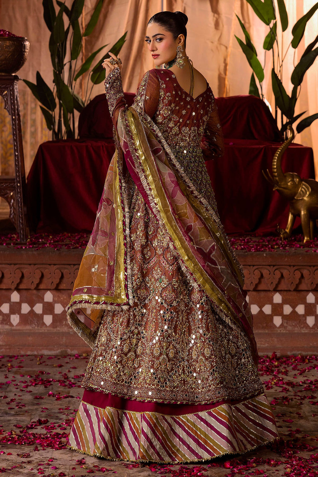 Motifz | Bridal Couture | 0020-NAURATAN EMBROIDERED MESSORI STITCHED