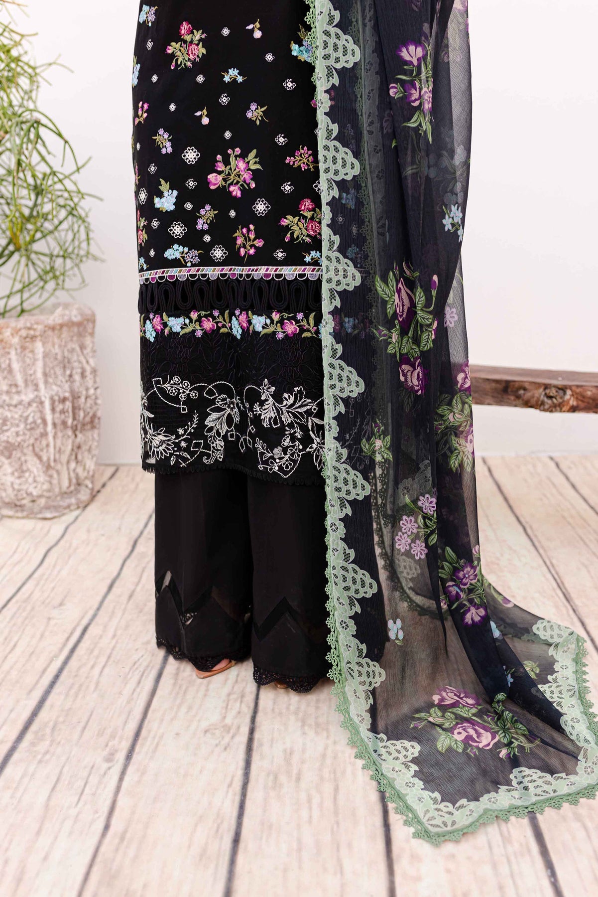 Sable Vogue | Shiree Lawn 24 | Aster - Pakistani Clothes for women, in United Kingdom and United States