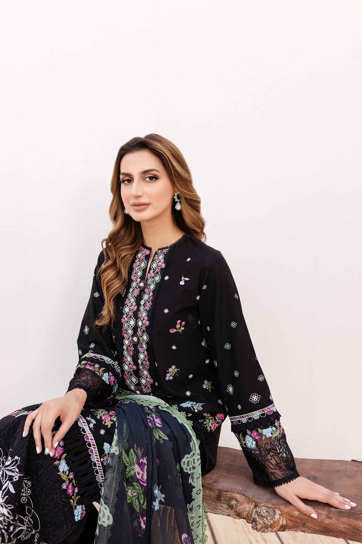 Sable Vogue | Shiree Lawn 24 | Aster - Hoorain Designer Wear - Pakistani Ladies Branded Stitched Clothes in United Kingdom, United states, CA and Australia