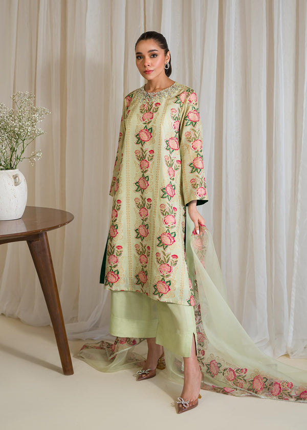Sadaf Fawad Khan | Eid Pret 24 | Narmeen - Hoorain Designer Wear - Pakistani Ladies Branded Stitched Clothes in United Kingdom, United states, CA and Australia