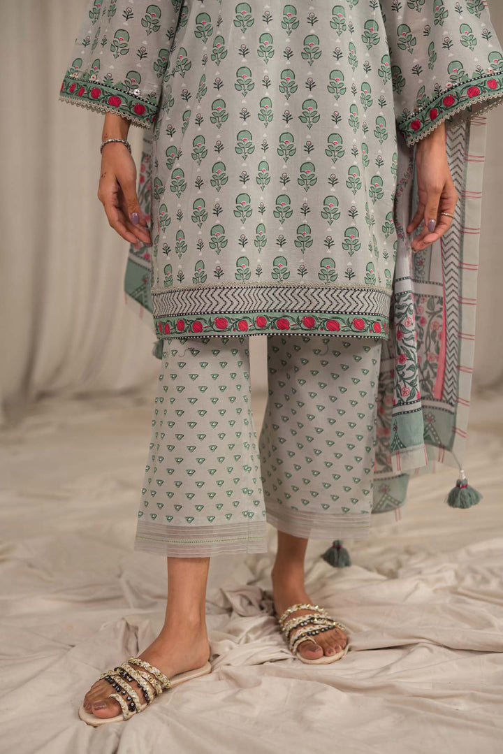 Sahar | Print Edit SS24 | P-18 - Hoorain Designer Wear - Pakistani Ladies Branded Stitched Clothes in United Kingdom, United states, CA and Australia