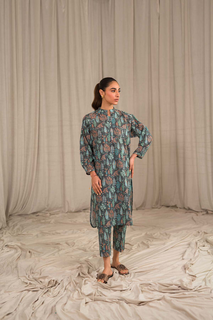 Sahar | Print Edit SS24 | P-17 - Hoorain Designer Wear - Pakistani Ladies Branded Stitched Clothes in United Kingdom, United states, CA and Australia