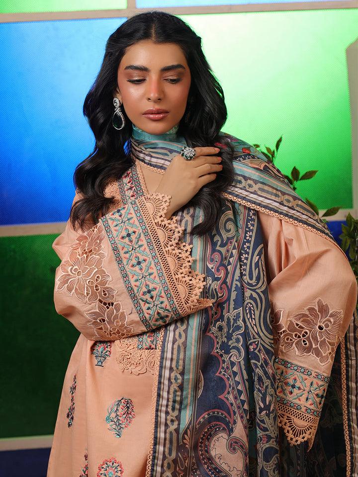 Salitex | Eid Edition | D16 - Hoorain Designer Wear - Pakistani Ladies Branded Stitched Clothes in United Kingdom, United states, CA and Australia