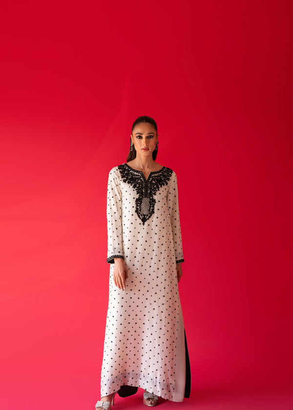 Sammy K | Taara Collection | FALAK - Hoorain Designer Wear - Pakistani Ladies Branded Stitched Clothes in United Kingdom, United states, CA and Australia