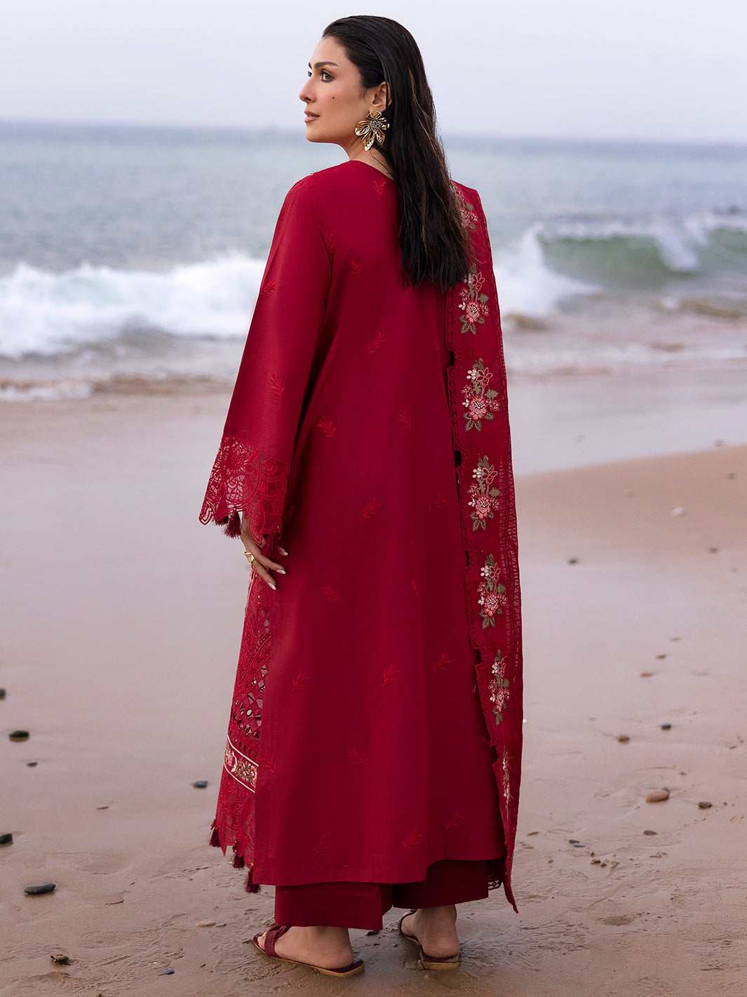 Mahnur | Sirena Luxury Lawn 25 | Scarlett