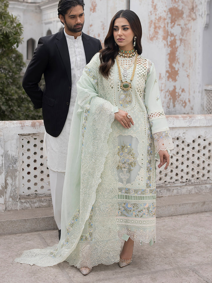 Mahnur | Mahrukh Luxury Lawn 24 | SELINA - Hoorain Designer Wear - Pakistani Ladies Branded Stitched Clothes in United Kingdom, United states, CA and Australia