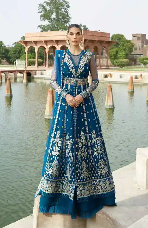 Seran | Taaruf Formals 2023 | Maisha - Hoorain Designer Wear - Pakistani Ladies Branded Stitched Clothes in United Kingdom, United states, CA and Australia