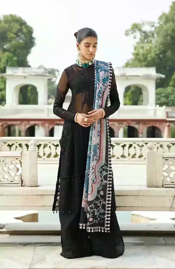 Seran | Taaruf Formals 2023 | Farah - Hoorain Designer Wear - Pakistani Ladies Branded Stitched Clothes in United Kingdom, United states, CA and Australia