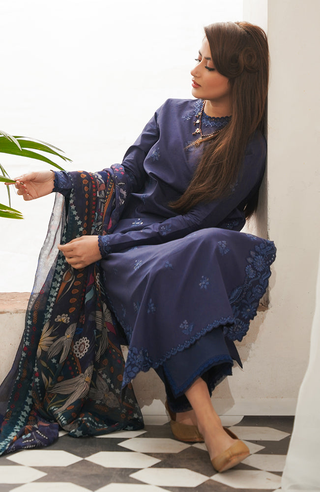 Seran | Afsanah Lawn 24 | Mihrimah - Hoorain Designer Wear - Pakistani Ladies Branded Stitched Clothes in United Kingdom, United states, CA and Australia
