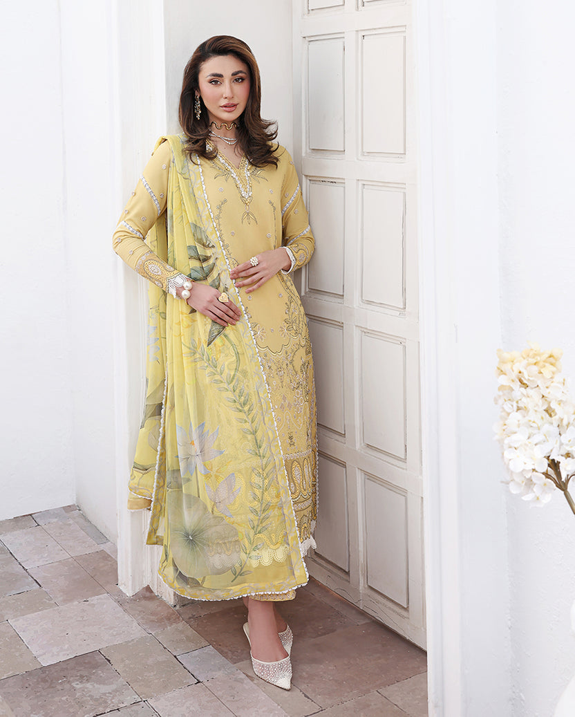 Roheenaz | Floral Reverie Luxury Lawn | Summer Glow