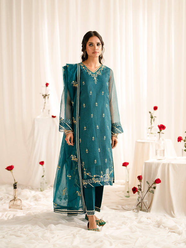 Fozia Khalid | Eid Edit 24 | Ayla - Hoorain Designer Wear - Pakistani Ladies Branded Stitched Clothes in United Kingdom, United states, CA and Australia