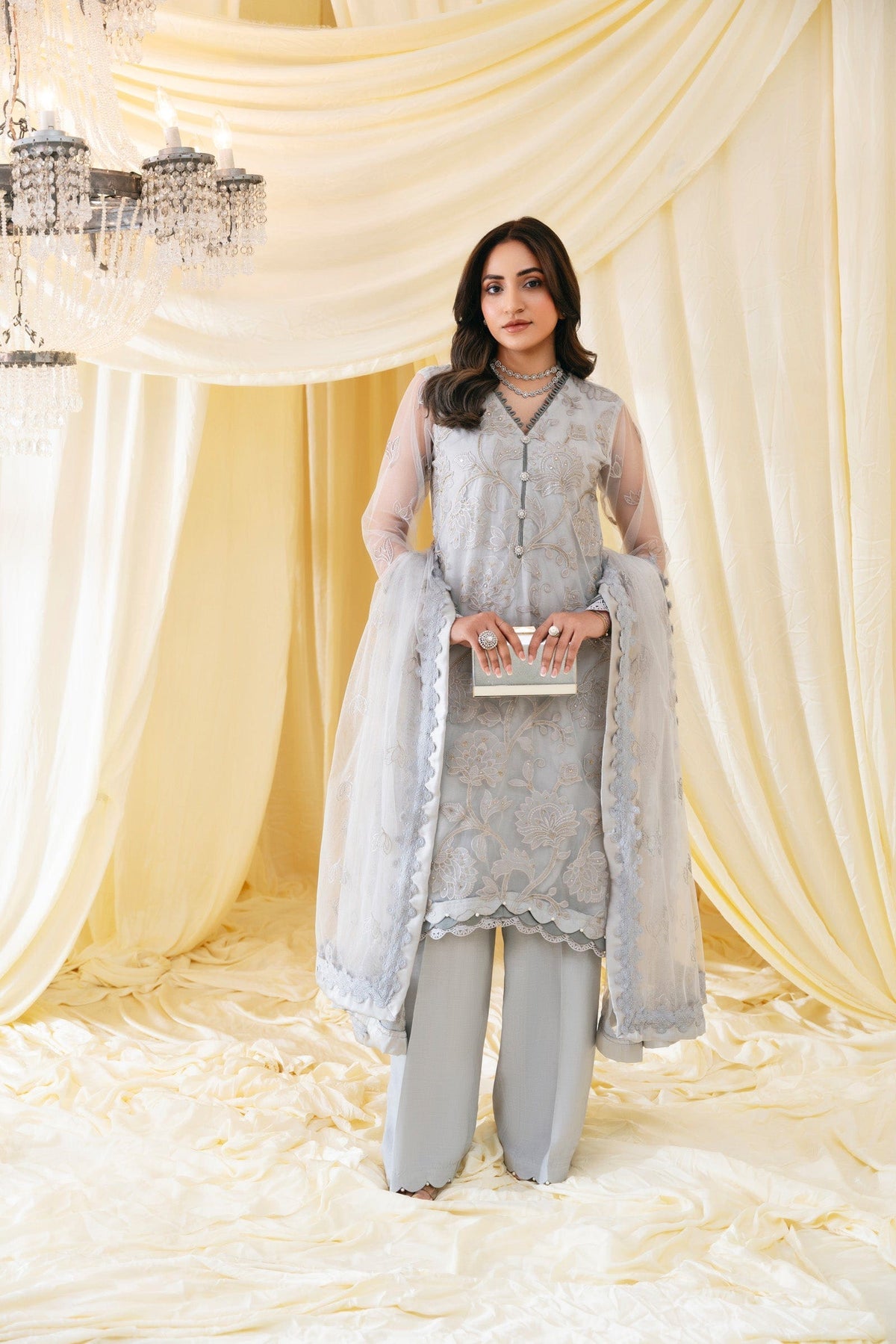 Taana Baana | Luxury Line |  F423B