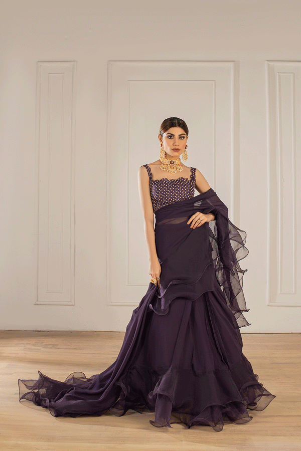 Leon | Leon Luxe Collection | SAREE - Hoorain Designer Wear - Pakistani Ladies Branded Stitched Clothes in United Kingdom, United states, CA and Australia