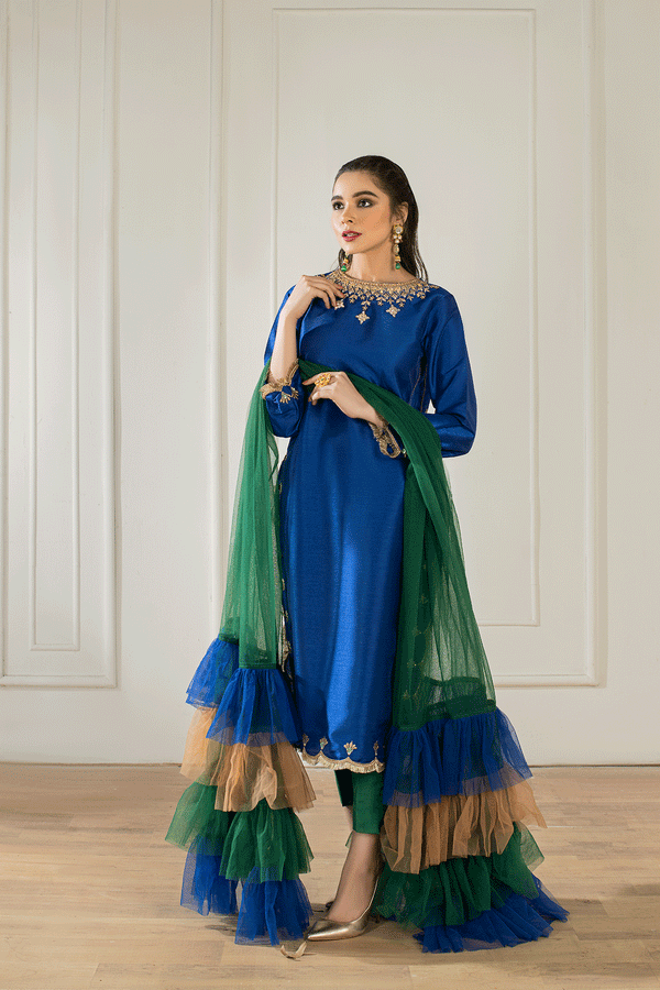 Leon | Leon Luxe Collection | NAIRANG - Hoorain Designer Wear - Pakistani Ladies Branded Stitched Clothes in United Kingdom, United states, CA and Australia