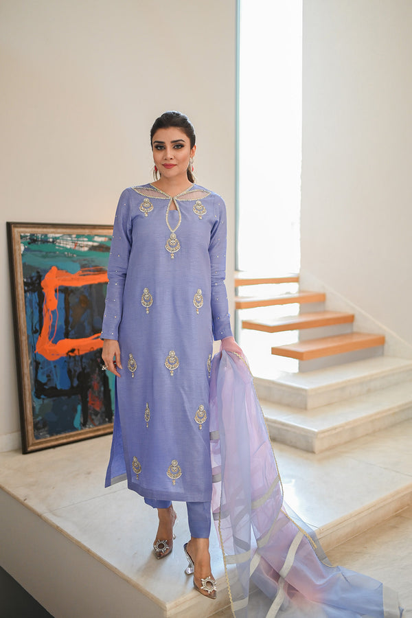 Leon | Leon Luxe Collection | AYEZEL - Hoorain Designer Wear - Pakistani Ladies Branded Stitched Clothes in United Kingdom, United states, CA and Australia