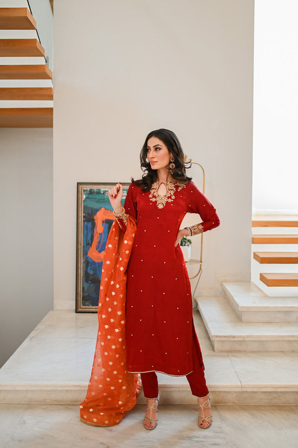 Leon | Leon Luxe Collection | ARZOU - Hoorain Designer Wear - Pakistani Ladies Branded Stitched Clothes in United Kingdom, United states, CA and Australia