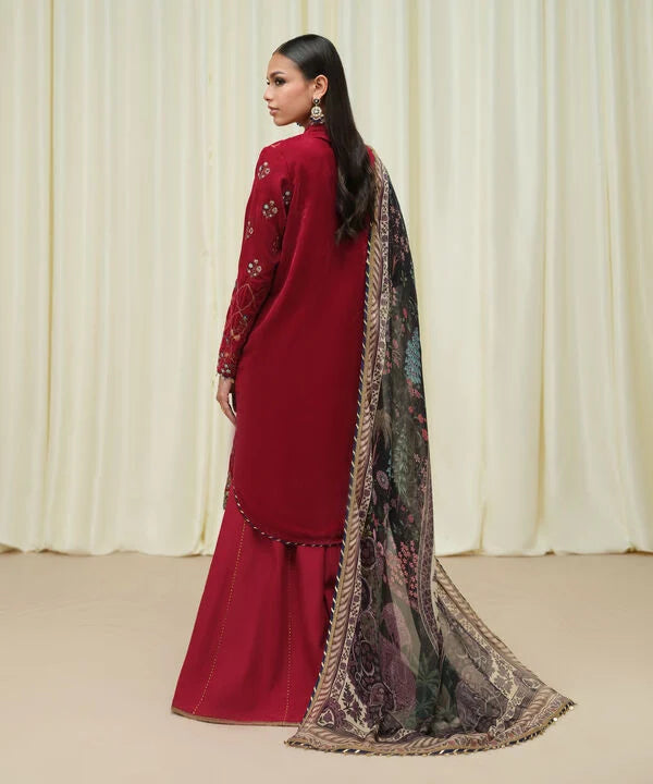 Sapphire | Fall Winter 25 |3 Piece - Embroidered Velvet Suit U3FELX25V621