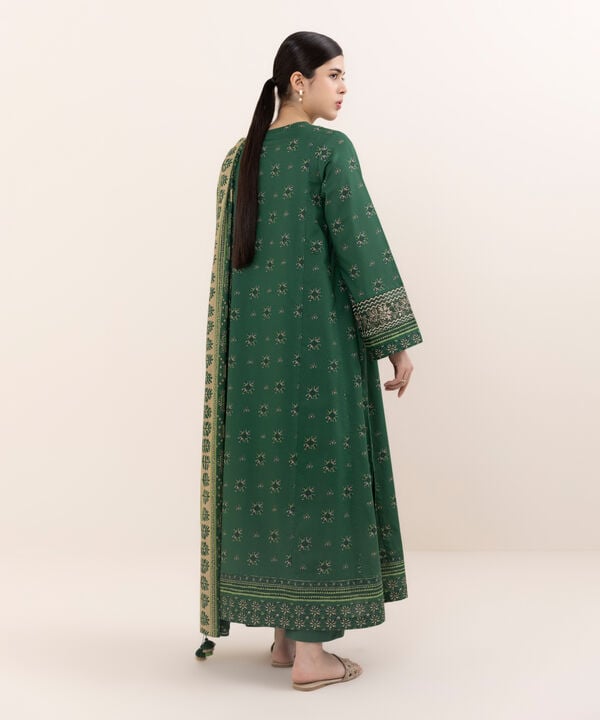 Sapphire | Fall Winter 25 |3 Piece - Embroidered Lawn Suit U3PEDY25V642