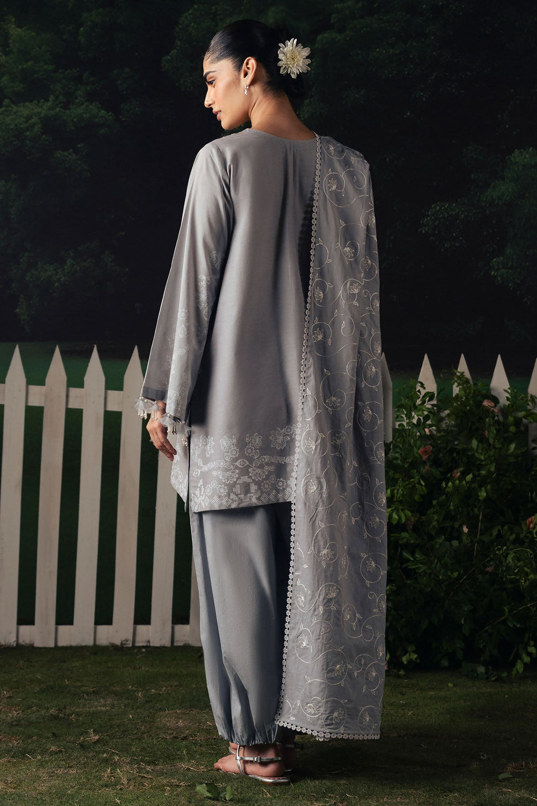 Cross Stitch | The Moonsoon Edit 26 | SELENE GLOW-3PC PRINTED SUIT