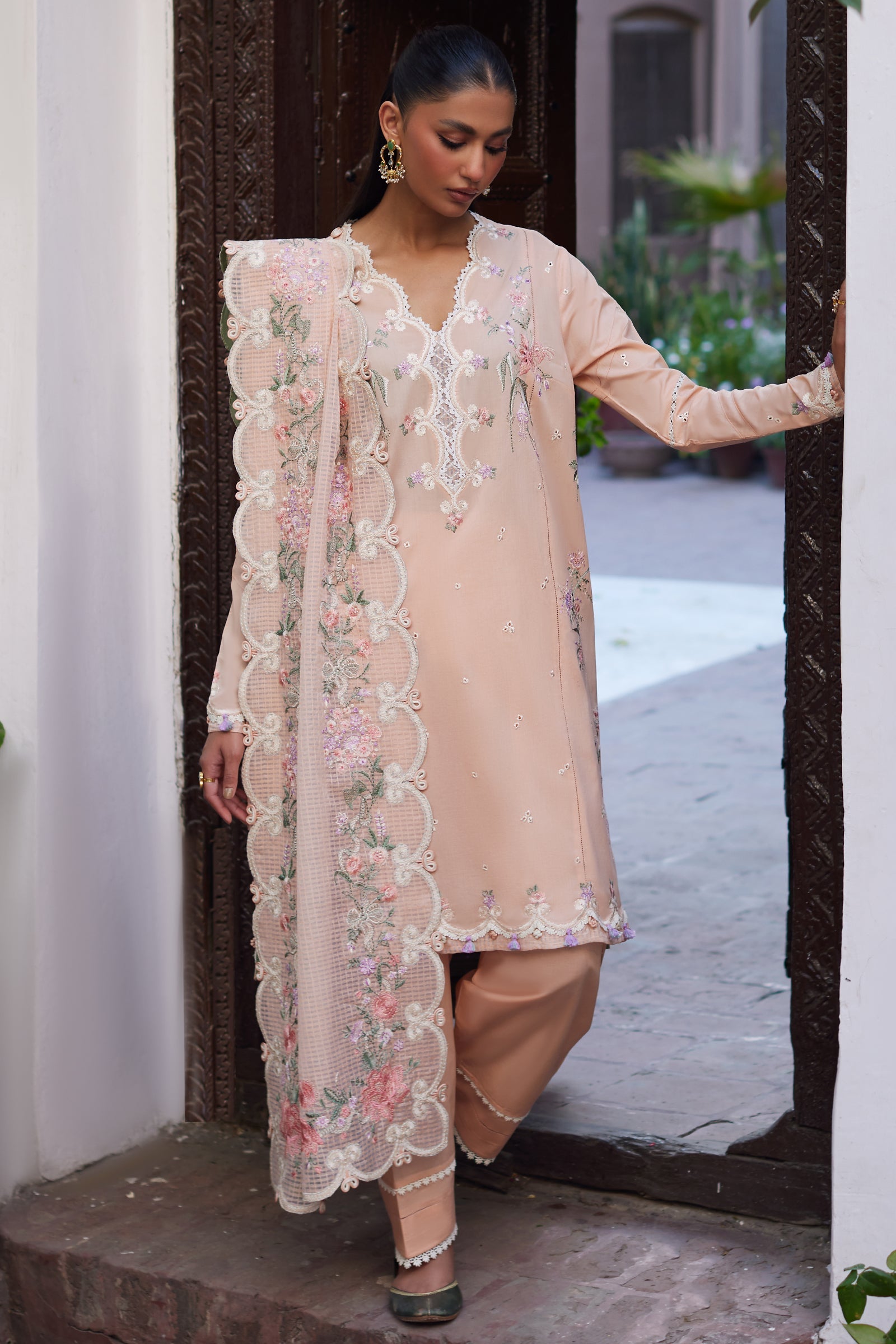 Zaha | Festive Lawn 24 | SHAMS (ZF24-06) - Pakistani Clothes for women, in United Kingdom and United States