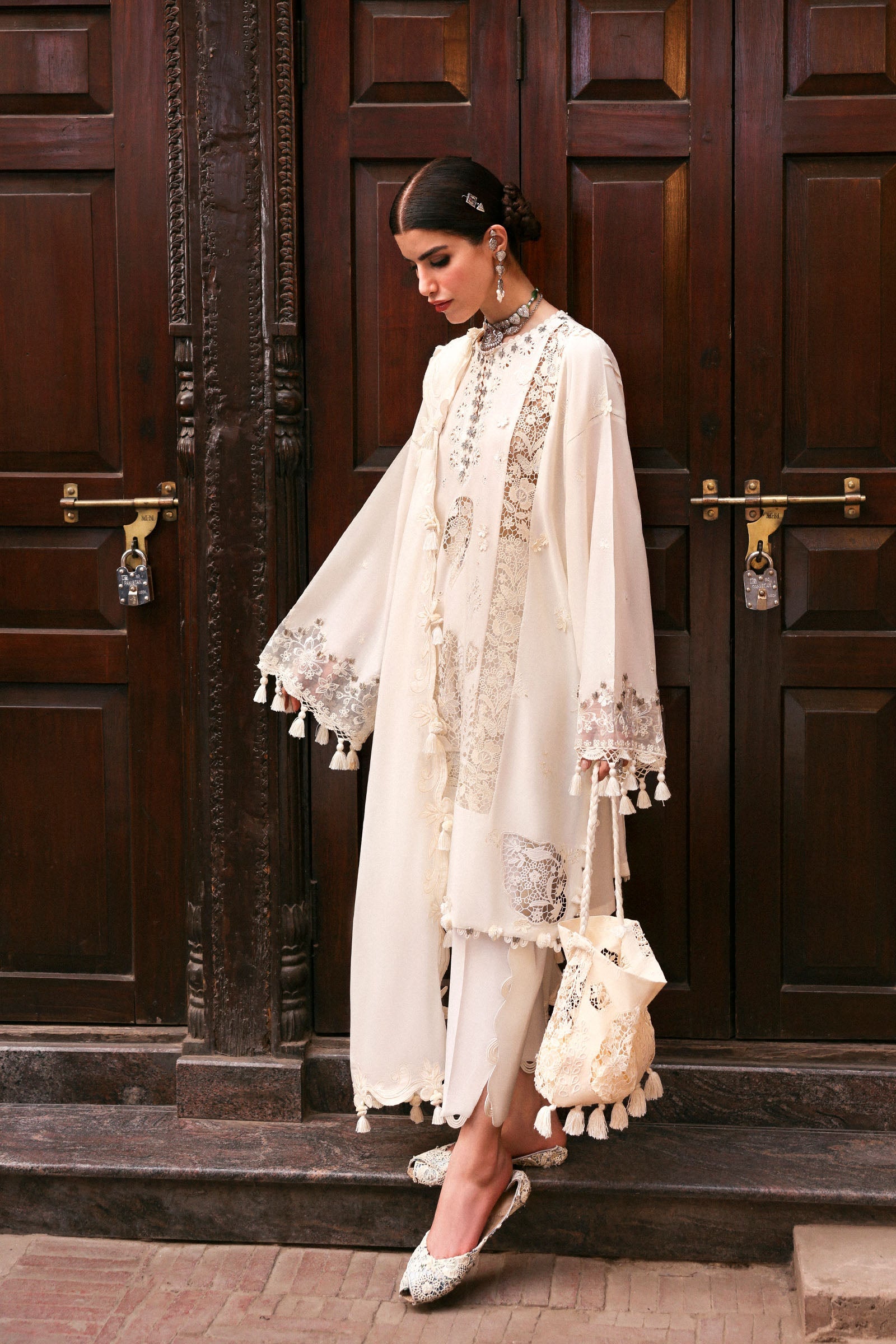 Zaha | Festive Lawn 25 | GULBAHAR (ZF-25-02) – Hoorain Designer Wear