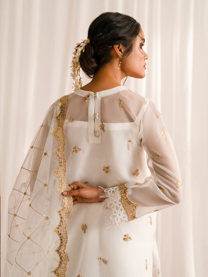 Fozia Khalid | Eid Edit 24 | Elvana - Hoorain Designer Wear - Pakistani Ladies Branded Stitched Clothes in United Kingdom, United states, CA and Australia