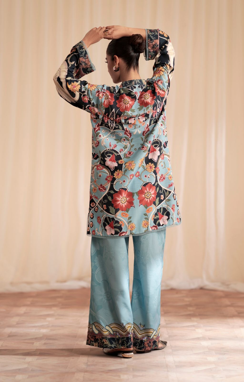 Inayat | Cords 25 | Moonstone