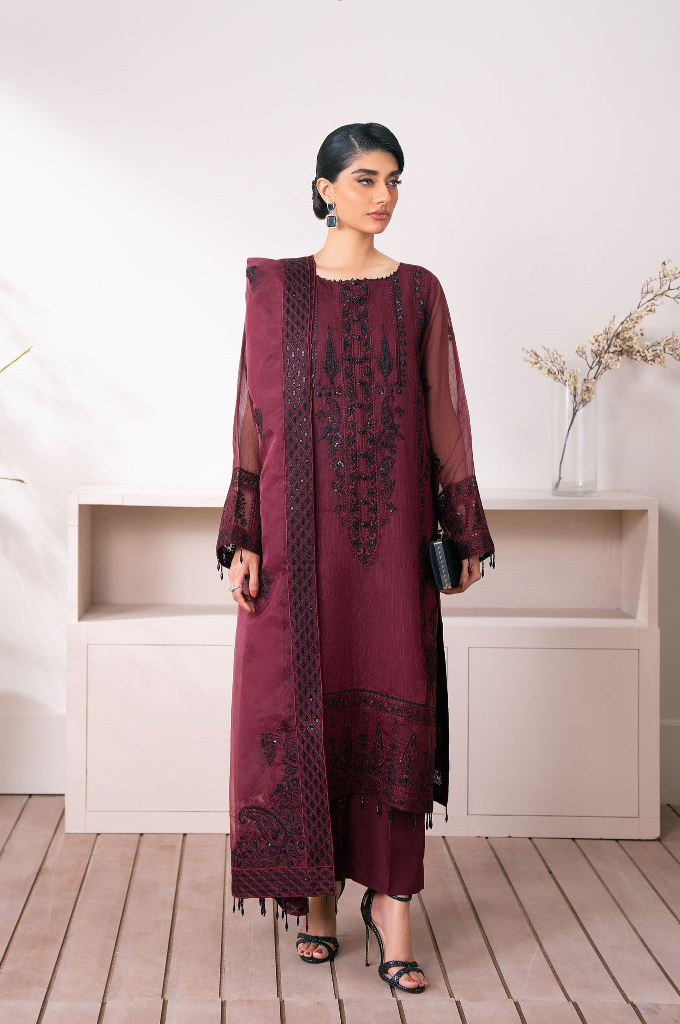 Zeen | Azalea Collection | Paisley Opulence