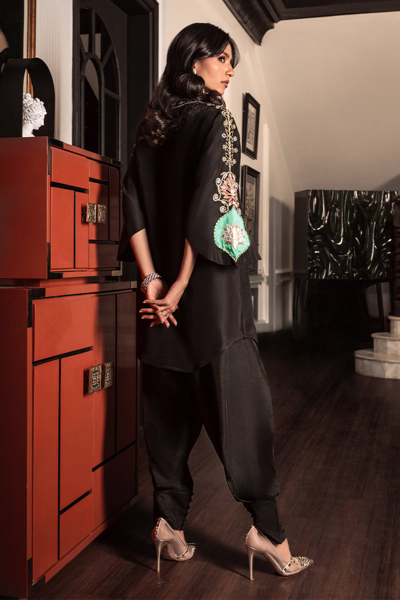 Wardha Saleem | Zimal Silk Edit | Evania