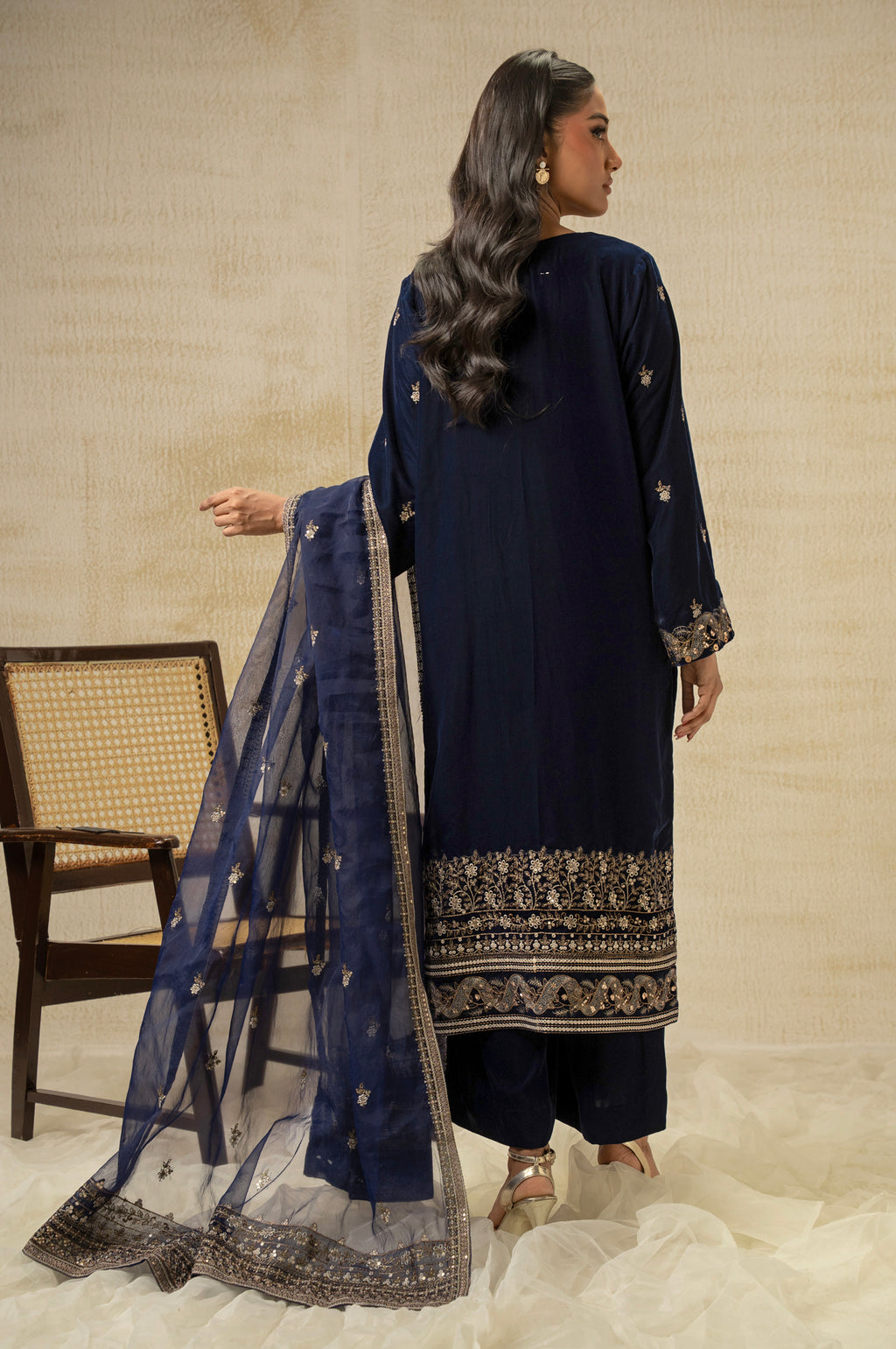 Zeen | Winter 25 | WUM35860