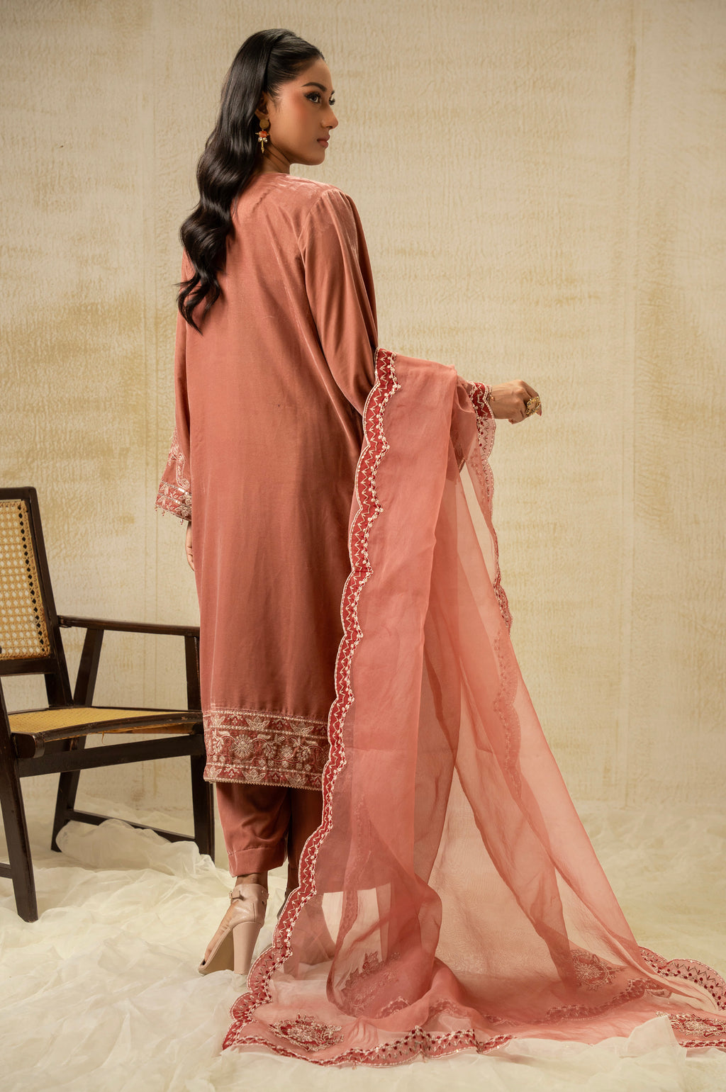 Zeen | Winter 25 | WUM35865