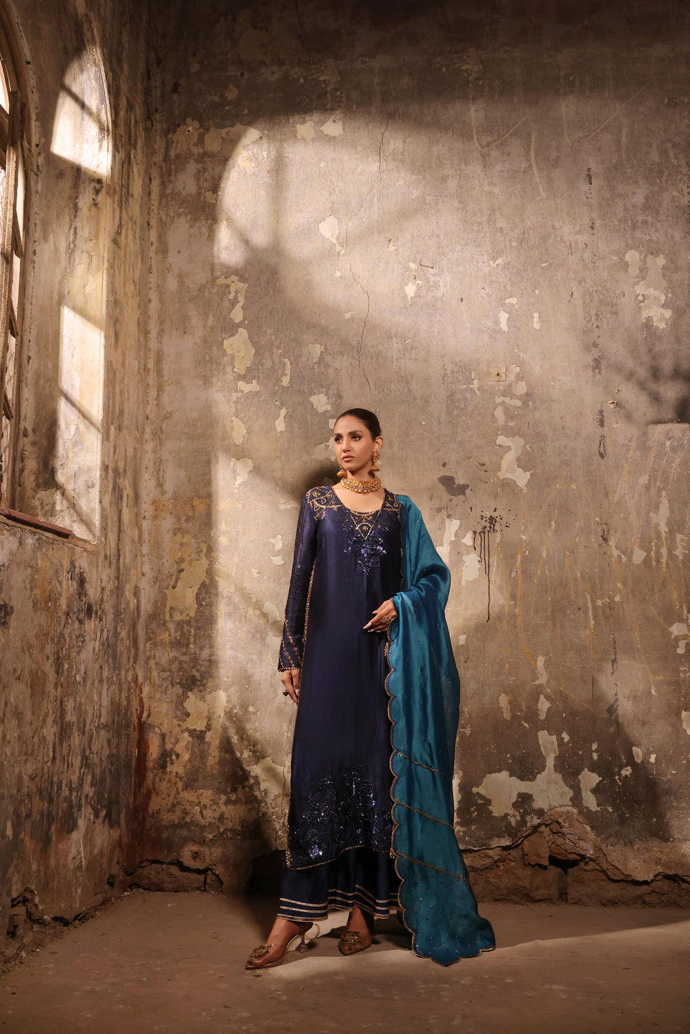 Wahaj M Khan | Banno Formals |  Navy Slit Bano Silk