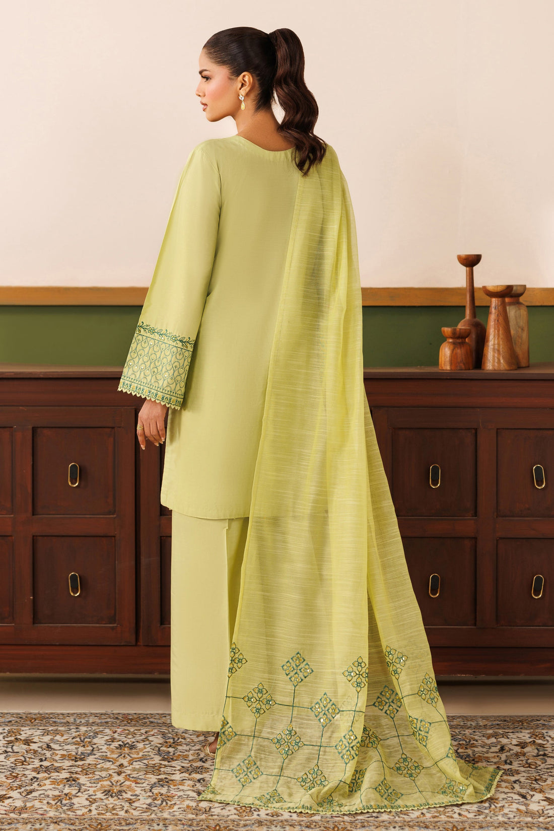 Naqshi | Festive Eid 26 | Orla