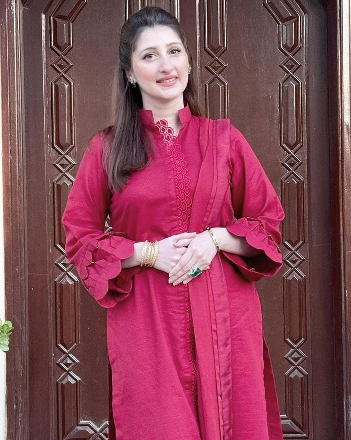 Hoorain Basics | Slub Winter 23 | HB-MRN - Hoorain Designer Wear - Pakistani Ladies Branded Stitched Clothes in United Kingdom, United states, CA and Australia