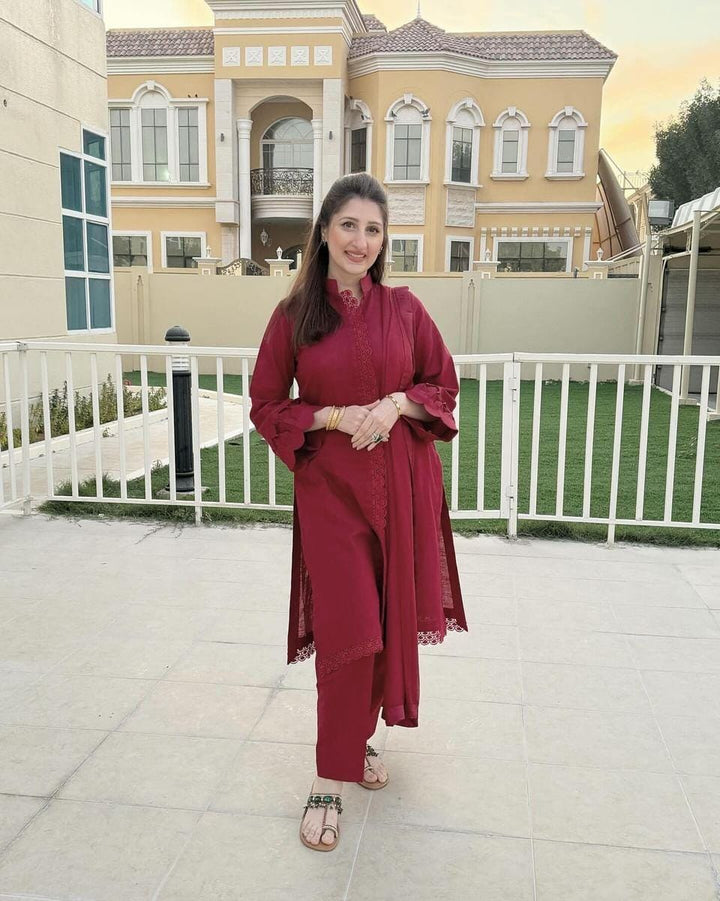 Hoorain Basics | Slub Winter 23 | HB-MRN - Hoorain Designer Wear - Pakistani Ladies Branded Stitched Clothes in United Kingdom, United states, CA and Australia