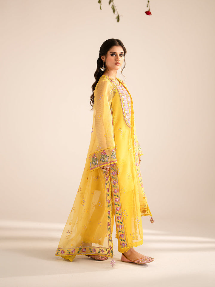 Fozia Khalid | Eid Edit 24 | Helin - Hoorain Designer Wear - Pakistani Ladies Branded Stitched Clothes in United Kingdom, United states, CA and Australia